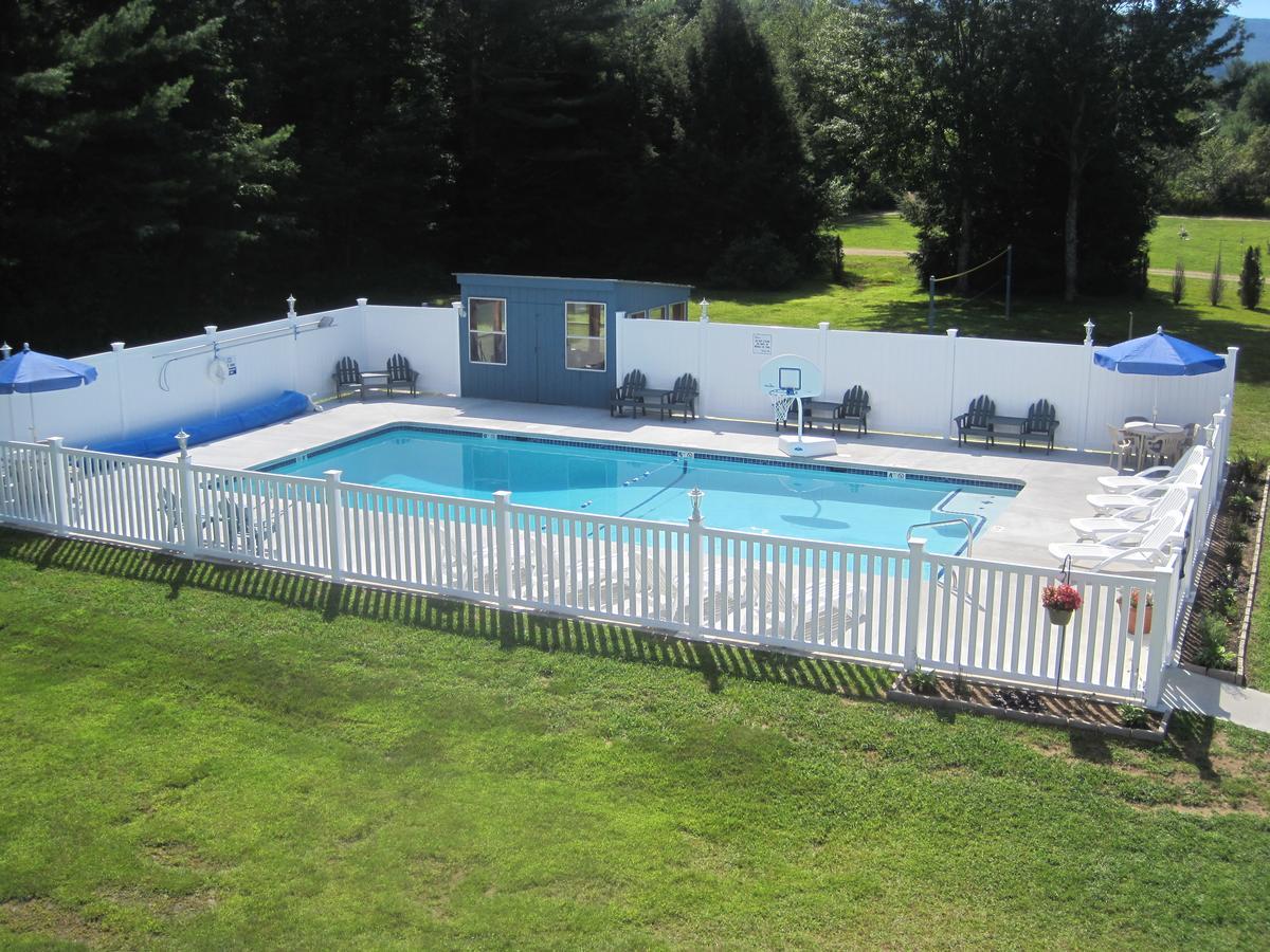 North Colony Motel And Cottages Bartlett Exteriör bild